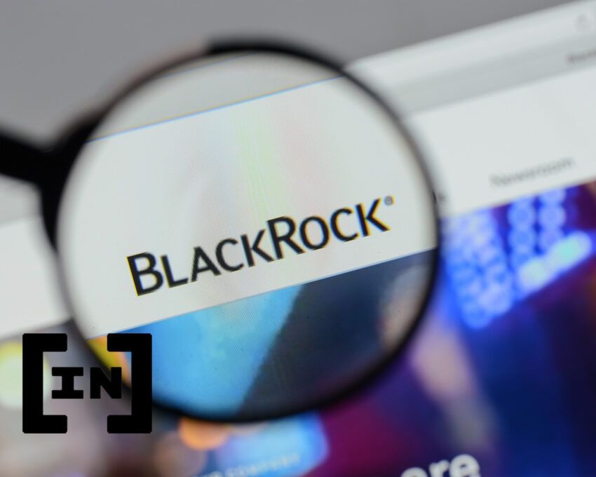 Инвестгигант BlackRock включил биткоин в услуги для пассивных инвесторов — СМИ